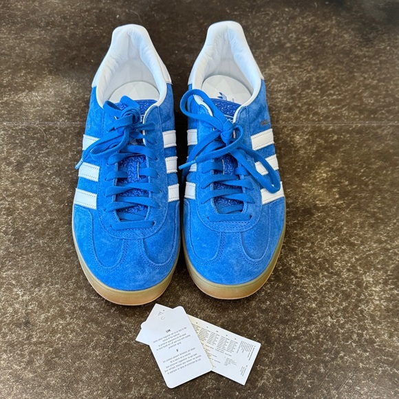 Adidas Gazelle Blue and White Sneakers - Picture 6 of 6